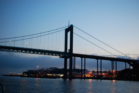 13_Alvsborgsbron.jpg